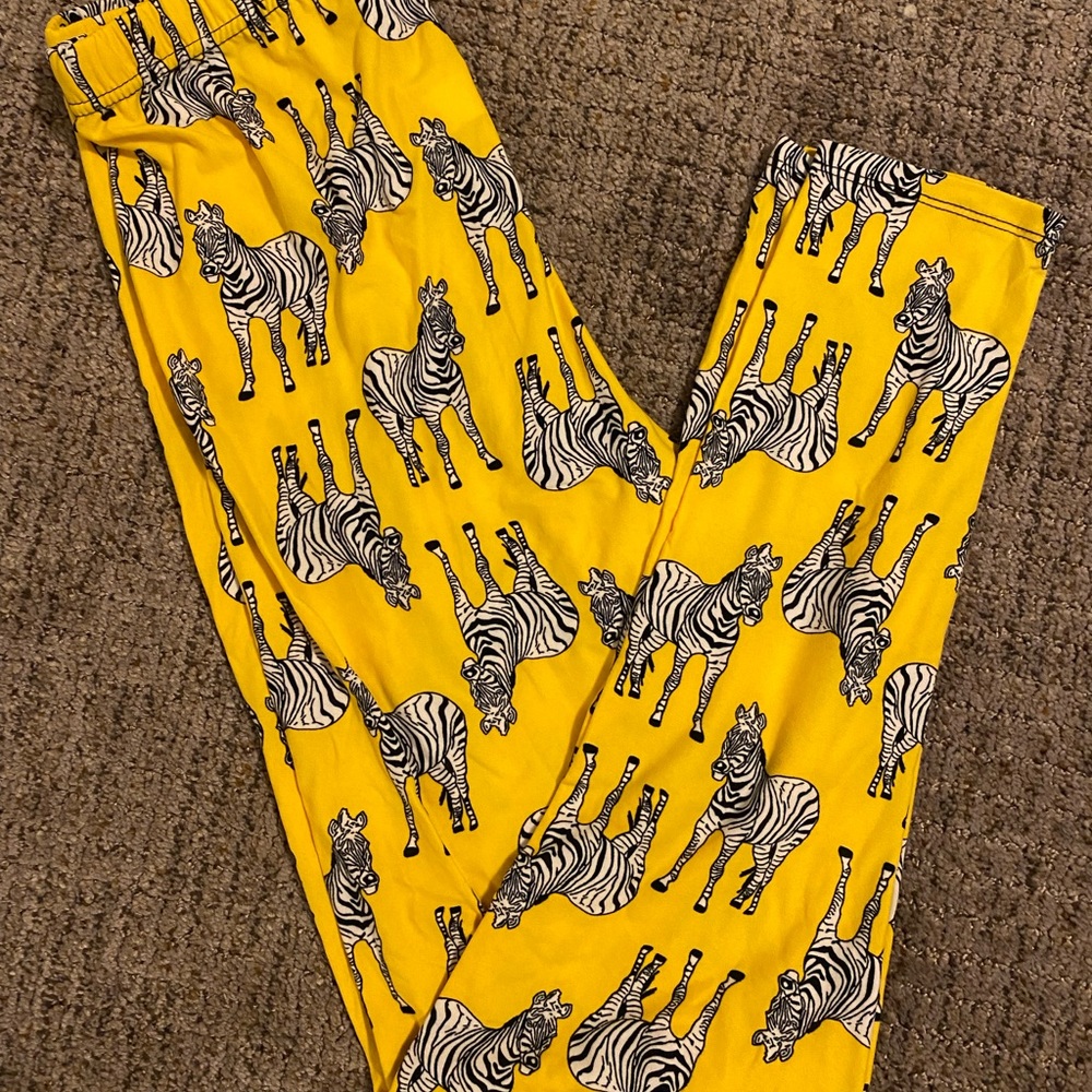 Agnes and Dora Leggings, NWT, size S/M